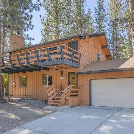 Villa The Avalon Retreat, Huge Yard, Patio & Bbq, Firepit